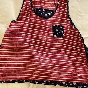 Patriotic printed tank top.